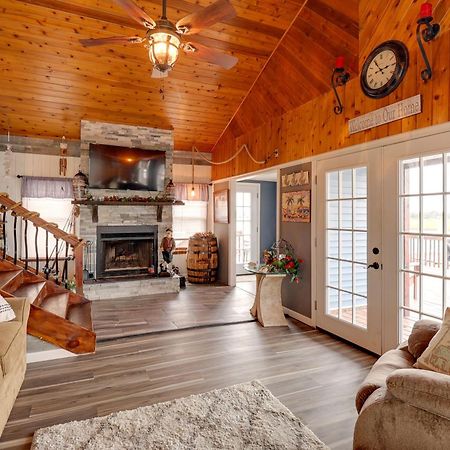 Oceanfront Milford Home With View And Boat Access Kültér fotó