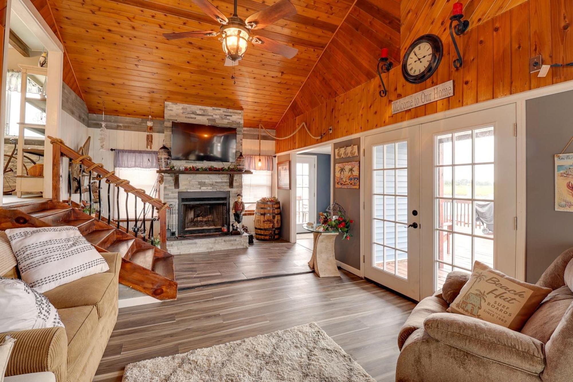 Oceanfront Milford Home With View And Boat Access Kültér fotó