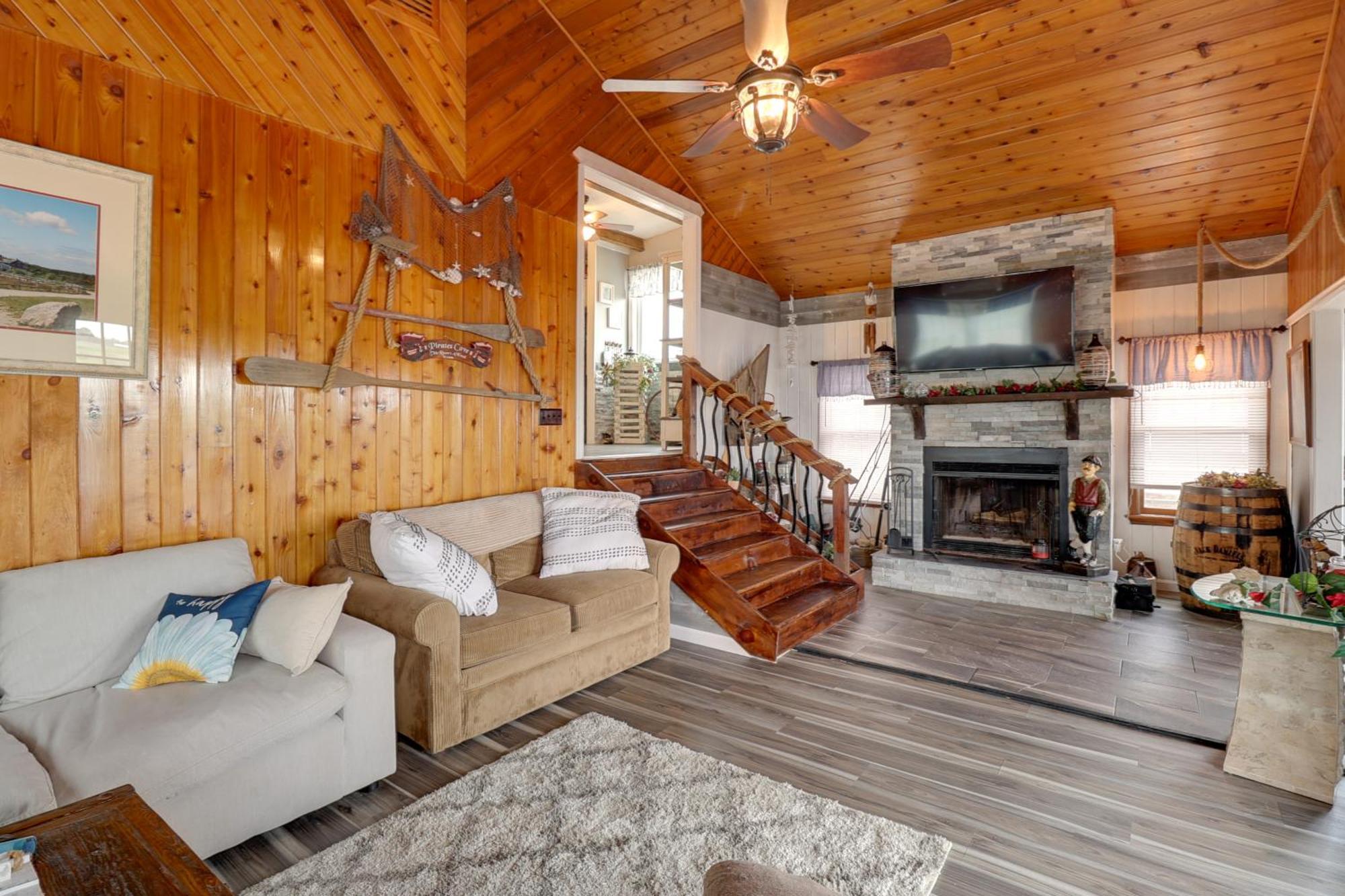 Oceanfront Milford Home With View And Boat Access Kültér fotó