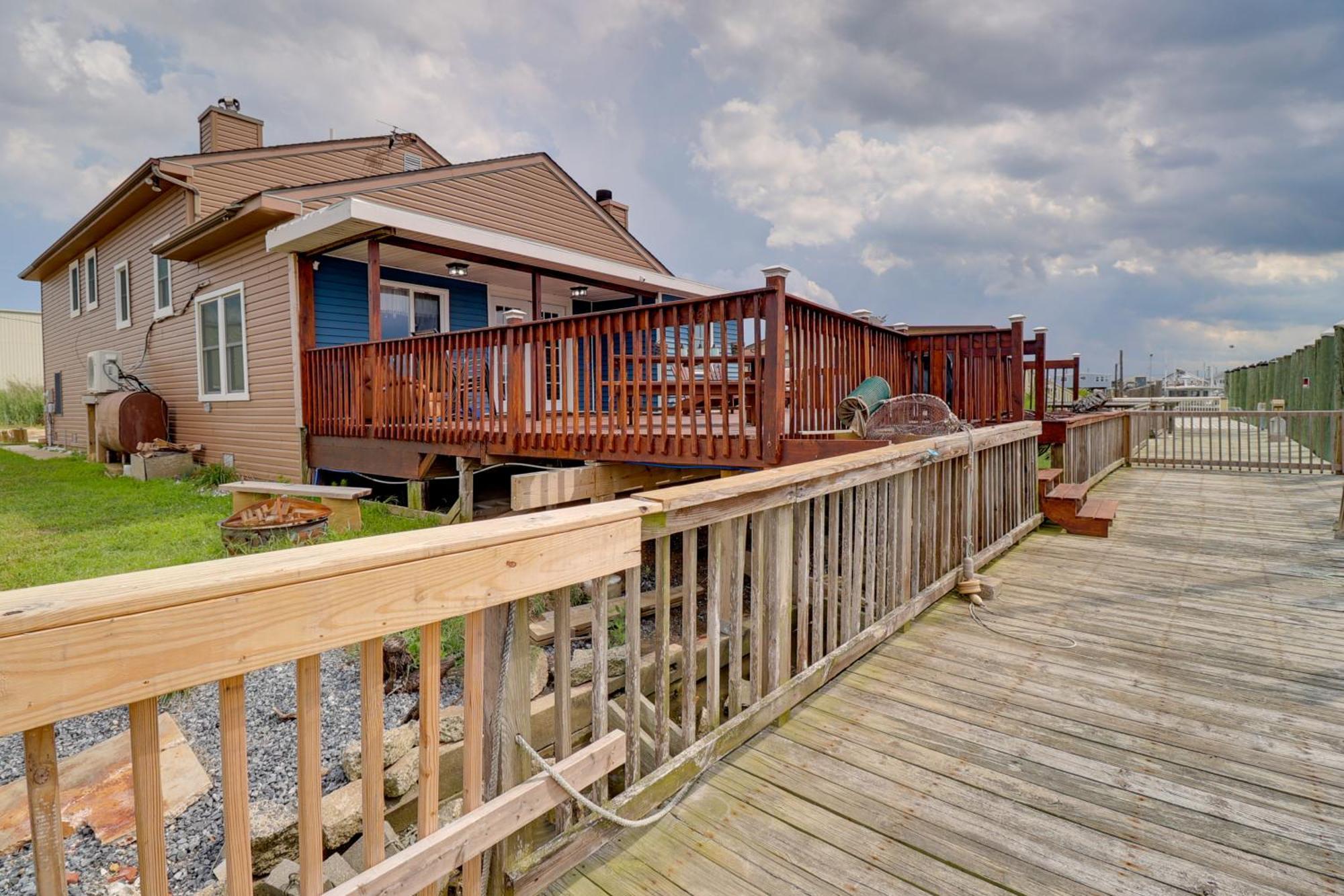Oceanfront Milford Home With View And Boat Access Kültér fotó