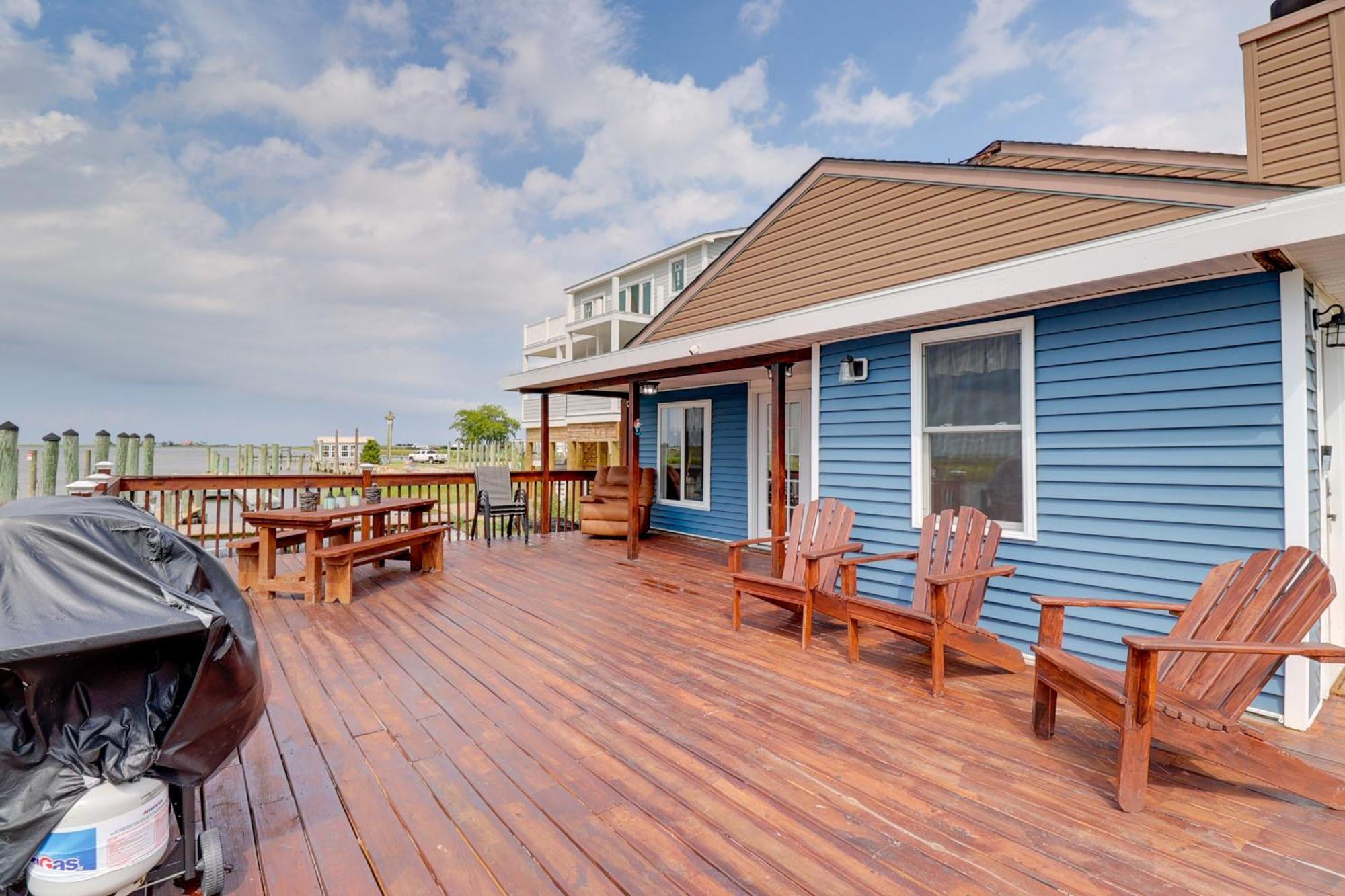 Oceanfront Milford Home With View And Boat Access Kültér fotó